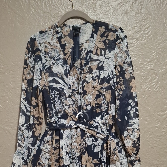 Katy And Lily Wome'sFloral Midi Dress - Navy and Cream Size 6 - Picture 2 of 13